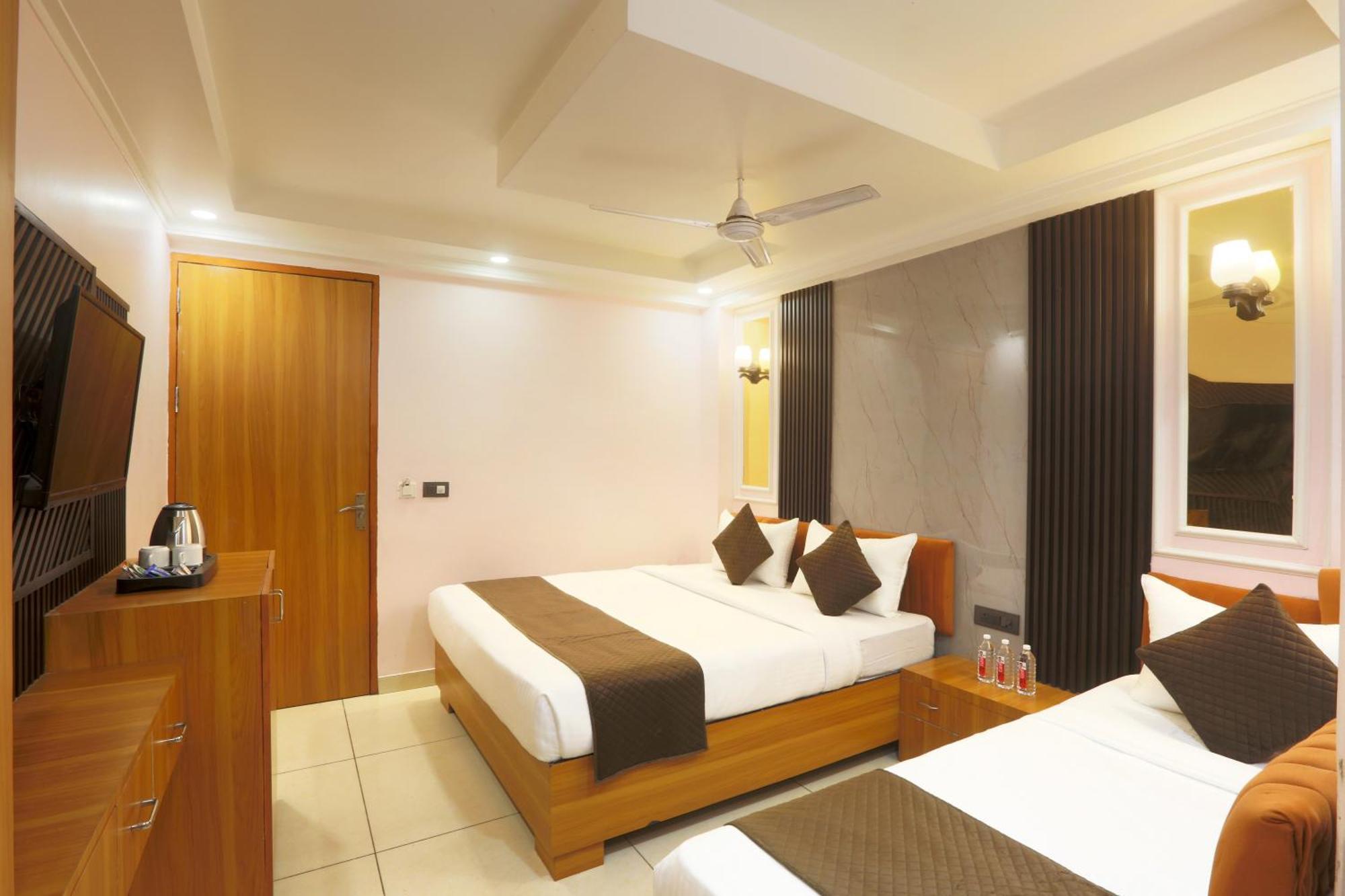 Hotel Aerostay Residency Igi Airport Delhi Neu-Delhi Exterior foto